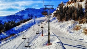 ski-lift_berge_winter